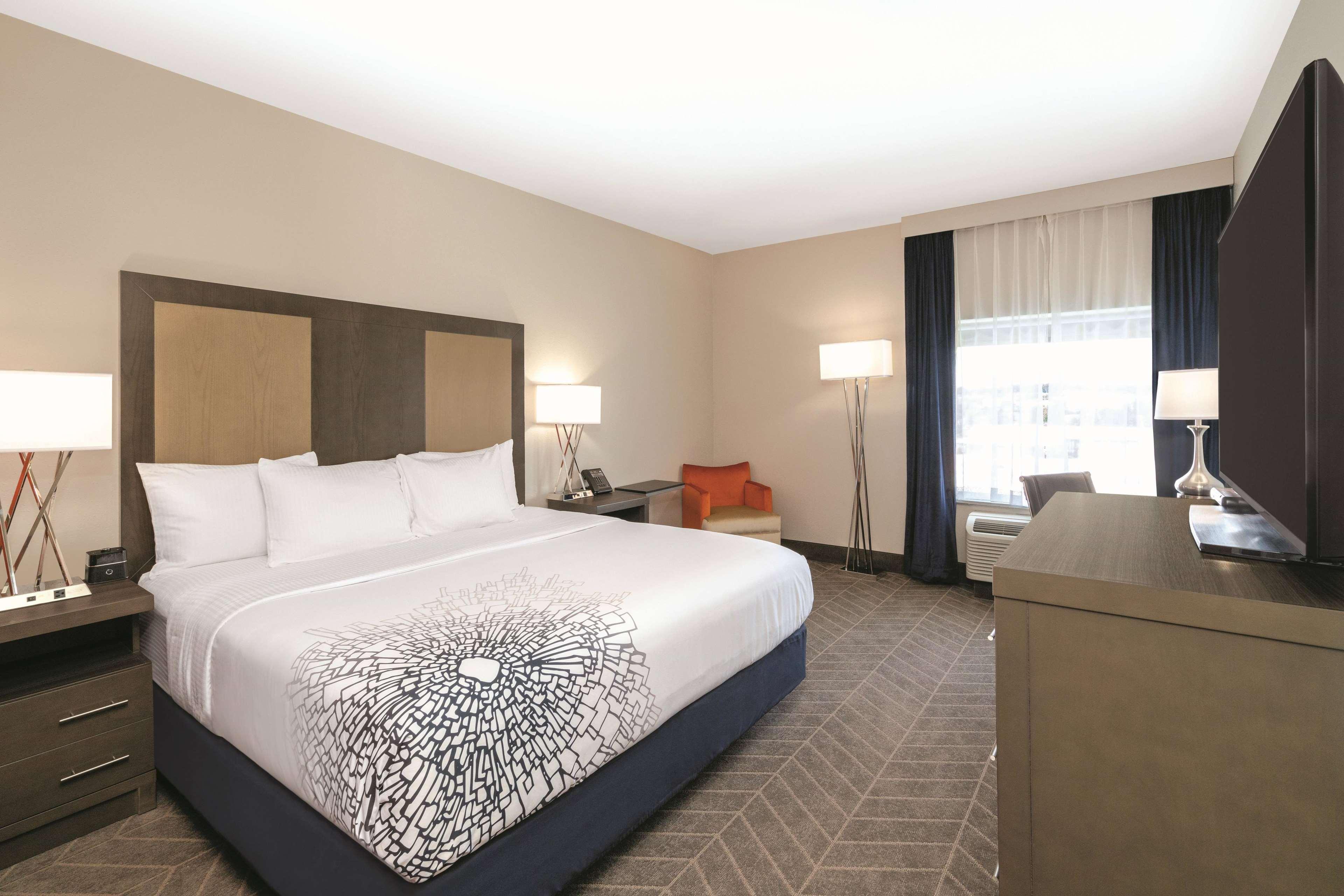 Hotel La Quinta By Wyndham Opelika Auburn Extérieur photo